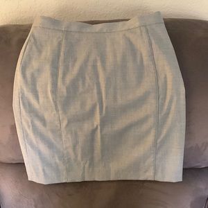 Gianni Bini Grey pencil skirt NWOT Size 10 fully lined